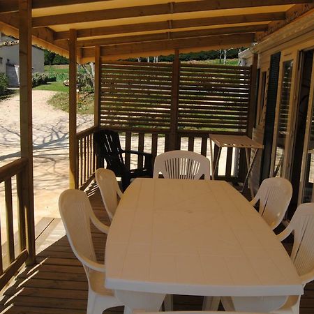 Mobilhome 3 Chambres Veyrignac エクステリア 写真